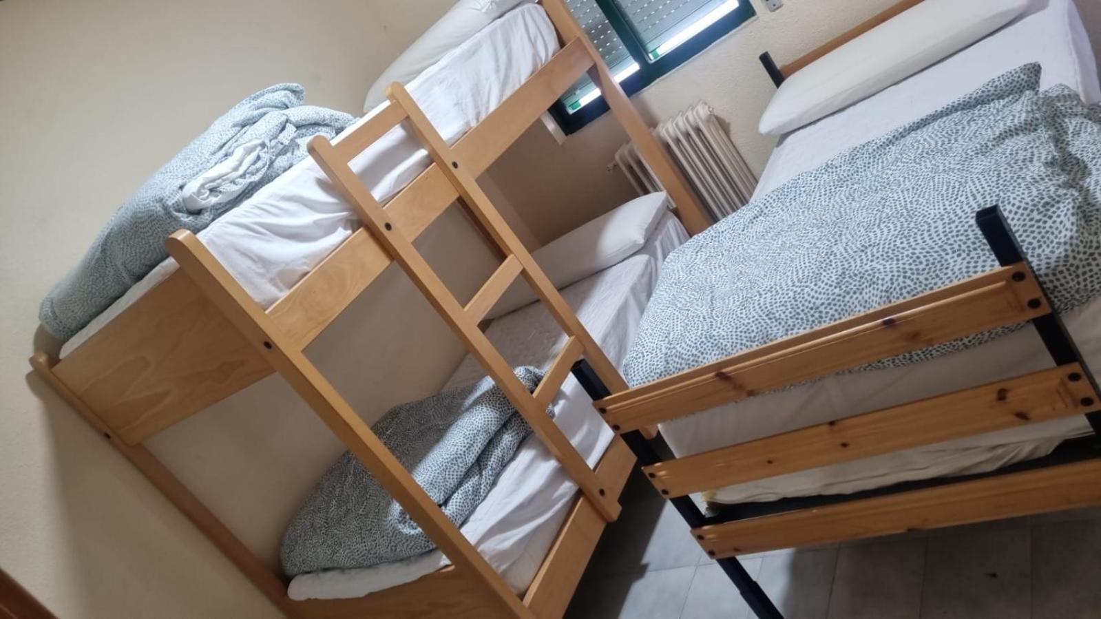 Albergue De Villamanin Екстер'єр фото